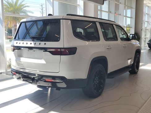 New 2025 Jeep Wagoneer Series II w/ Convenience Group I image 5