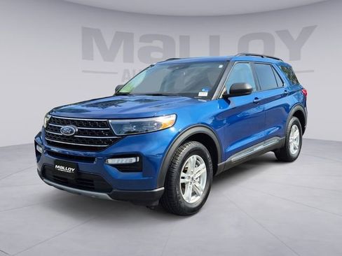 Used 2022 Ford Explorer XLT w/ Equipment Group 202A AWD/4WD image 1