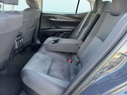 Used 2025 Toyota Camry LE FWD image 17