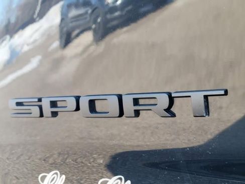 Used 2019 RAM 1500 Sport w/ Level 2 Equipment Group AWD/4WD image 8