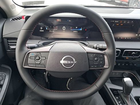 New 2026 Nissan Sentra SR w/ SR Premium Package FWD image 14