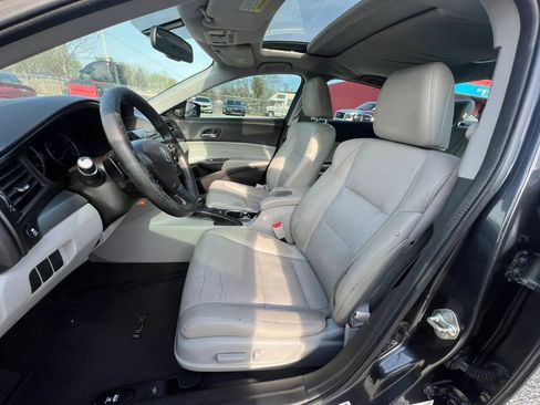 Used 2016 Acura ILX FWD image 9