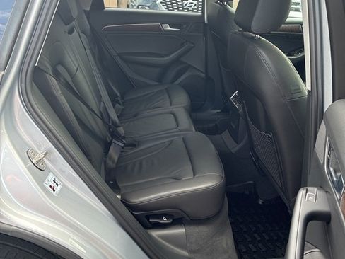 Used 2015 Audi Q5 2.0T Premium Plus w/ Technology Package AWD/4WD image 7