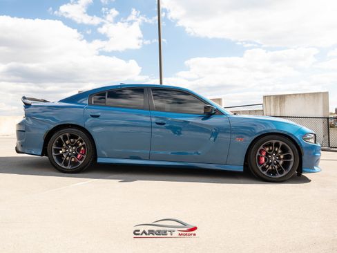 Used 2023 Dodge Charger Scat Pack w/ Navigation & Travel Group RWD image 8