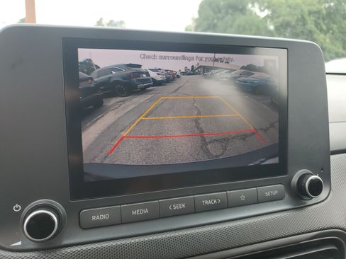 Used 2022 Hyundai Kona SE FWD image 26