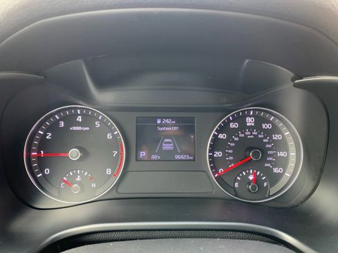 Used 2021 Kia Forte GT-Line image 13