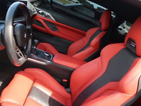 Used 2025 BMW M4 Coupe w/ Executive Package RWD image 17