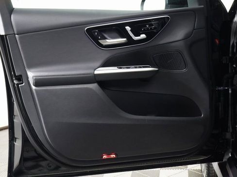 New 2026 Mercedes-Benz GLC 300 GLC 300 image 7