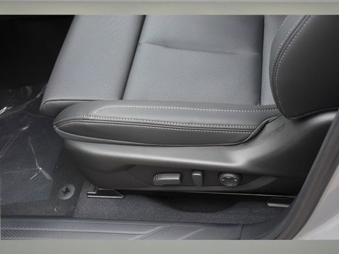 New 2026 Subaru Outback Touring XT image 31