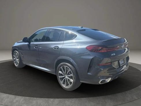 Used 2020 BMW X6 xDrive40i w/ M Sport Package AWD/4WD image 3