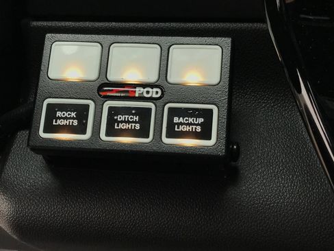 New 2026 GMC Sierra 1500 AT4 w/ AT4 Premium Package AWD/4WD image 25