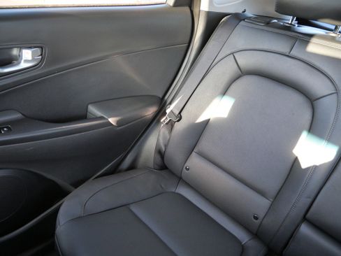 Certified 2023 Hyundai Kona Limited image 12