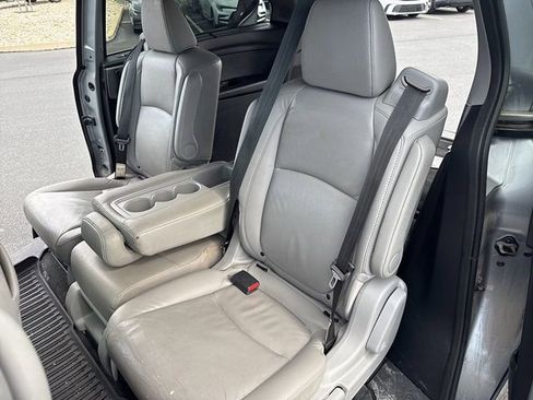 Used 2019 Honda Odyssey Elite image 12
