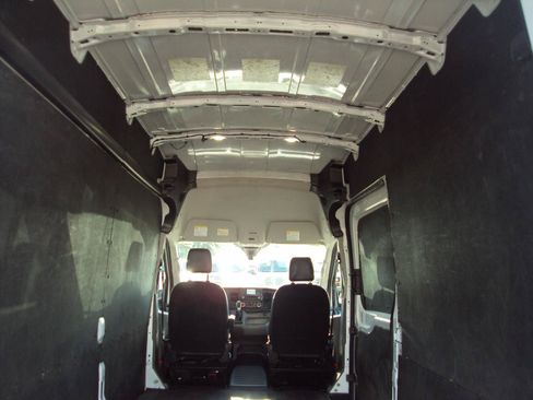 Used 2023 Ford Transit 250 148 High Roof AWD w/ Load Area Protection Package image 10
