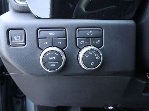 New 2026 GMC Sierra 1500 SLE w/ Max Trailering Package AWD/4WD image 13