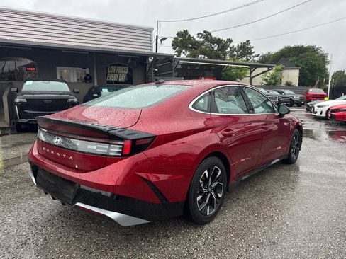 Used 2025 Hyundai Sonata SEL FWD image 5