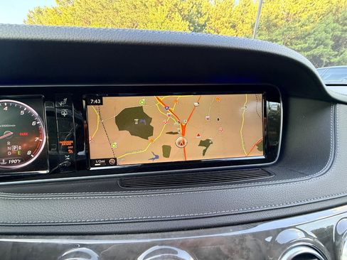 Used 2016 Mercedes-Benz S 550 4MATIC Sedan image 21