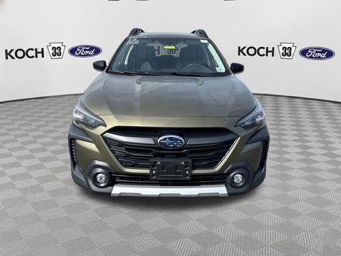 Used 2023 Subaru Outback Limited XT AWD/4WD image 2