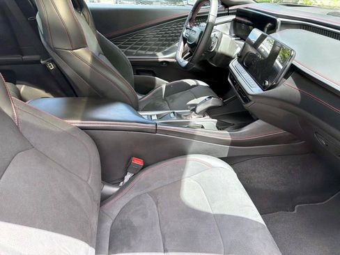 Used 2024 Dodge Charger Daytona Scat Pack w/ Plus Group AWD/4WD image 18