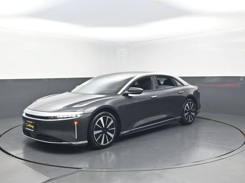 Used 2023 Lucid Air Touring AWD/4WD image 2