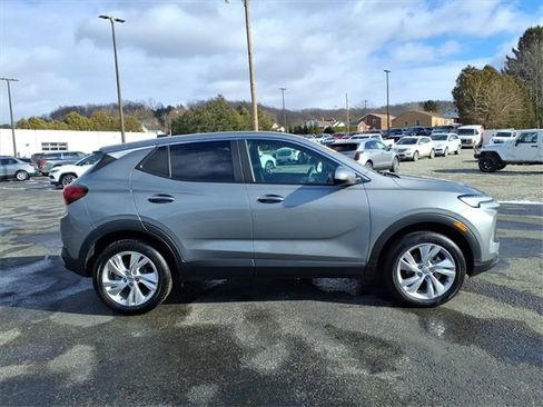 Used 2024 Buick Encore GX Preferred image 3