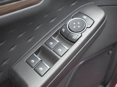 Used 2020 Ford Escape Titanium AWD/4WD image 20