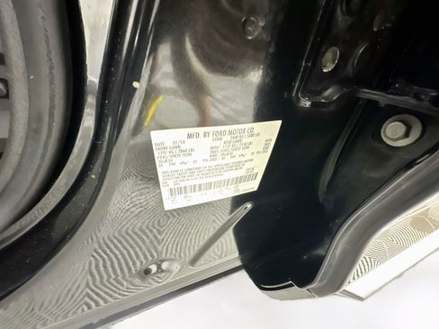 Used 2014 Ford Edge SEL w/ Equipment Group 205A FWD image 12
