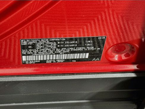 Used 2025 Toyota bZ4X FWD image 12