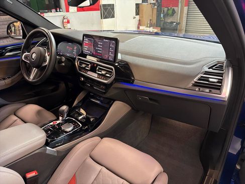 Used 2024 BMW X4 M w/ Competition Package image 17