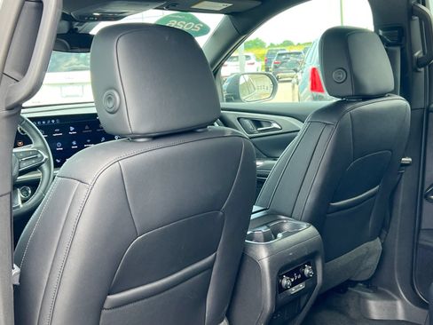 Certified 2026 Chevrolet Traverse LT AWD/4WD image 40
