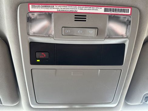 Used 2023 Toyota Tacoma SR image 15