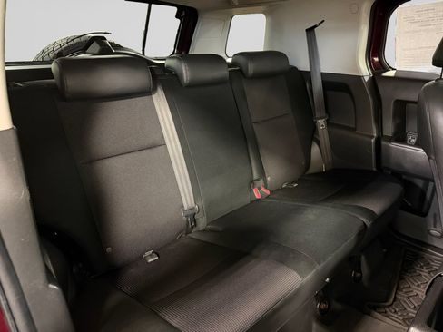 Used 2007 Toyota FJ Cruiser 4WD image 25