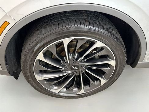 Used 2023 Lincoln Aviator Reserve w/ Equipment Group 201A image 34