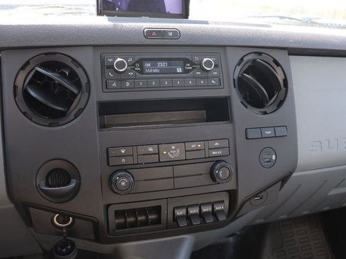 Used 2023 Ford F650 2WD Regular Cab Super Duty image 25