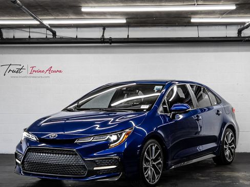 Used 2020 Toyota Corolla XSE FWD image 1
