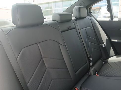 New 2026 BMW 540i xDrive w/ Executive Package image 12