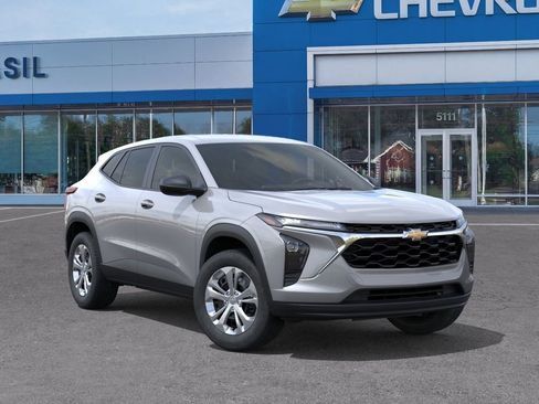 New 2026 Chevrolet Trax LS FWD image 7
