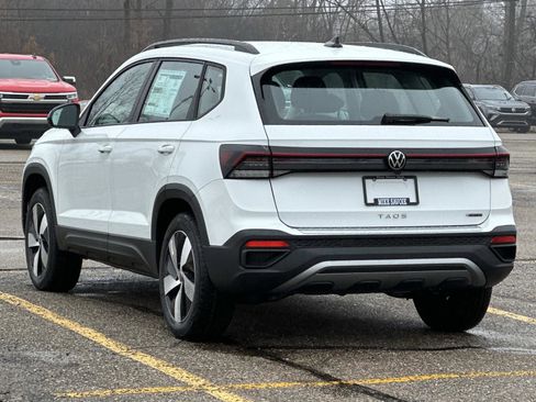 New 2026 Volkswagen Taos S image 4