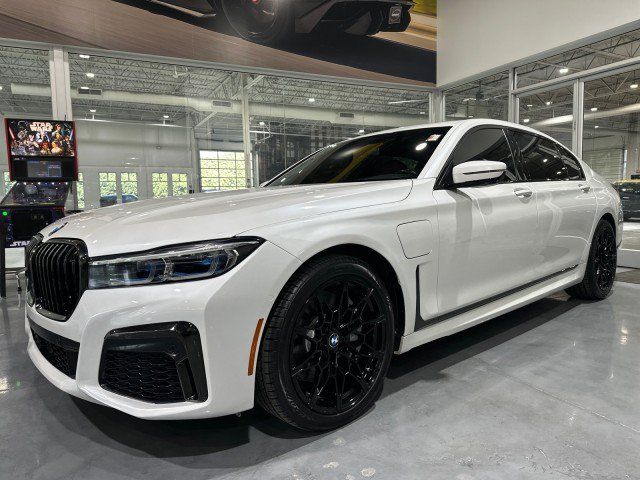 Used 2020 BMW 745e xDrive AWD/4WD image 20