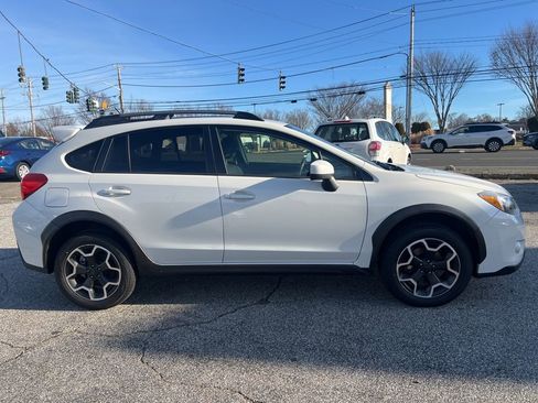 Used 2015 Subaru Crosstrek 2.0i Premium image 6