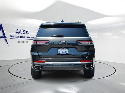 Used 2023 Jeep Grand Cherokee L Summit w/ Advanced Protech Group IV RWD image 3