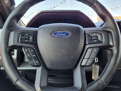 Used 2019 Ford F150 XLT w/ Equipment Group 302A Luxury AWD/4WD image 12