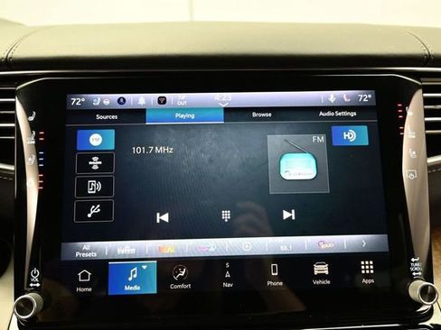 Used 2023 Jeep Grand Wagoneer 4WD image 38