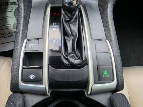 Used 2017 Honda Civic LX image 22