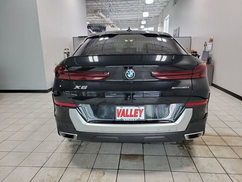 Used 2023 BMW X6 xDrive40i image 9