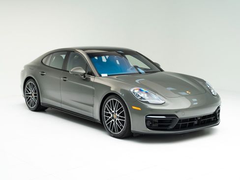 Certified 2023 Porsche Panamera 4 Platinum Edition image 7