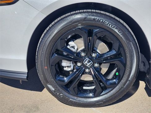 Certified 2025 Honda Accord SE image 22