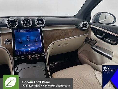 Used 2023 Mercedes-Benz GLC 300 4MATIC image 27