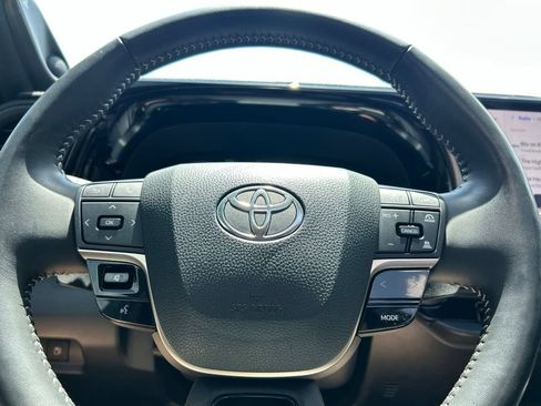 Used 2024 Toyota Crown Platinum AWD/4WD image 21