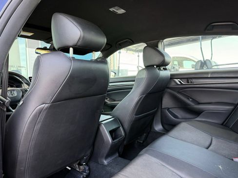 Used 2019 Honda Accord Sport image 18